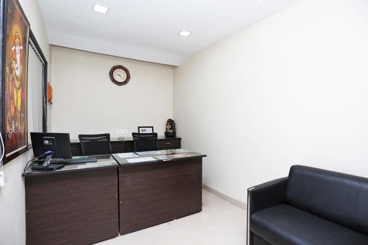 Oyo 14354 Amar Marriage Palace Hotel Dharmpura Luaran gambar