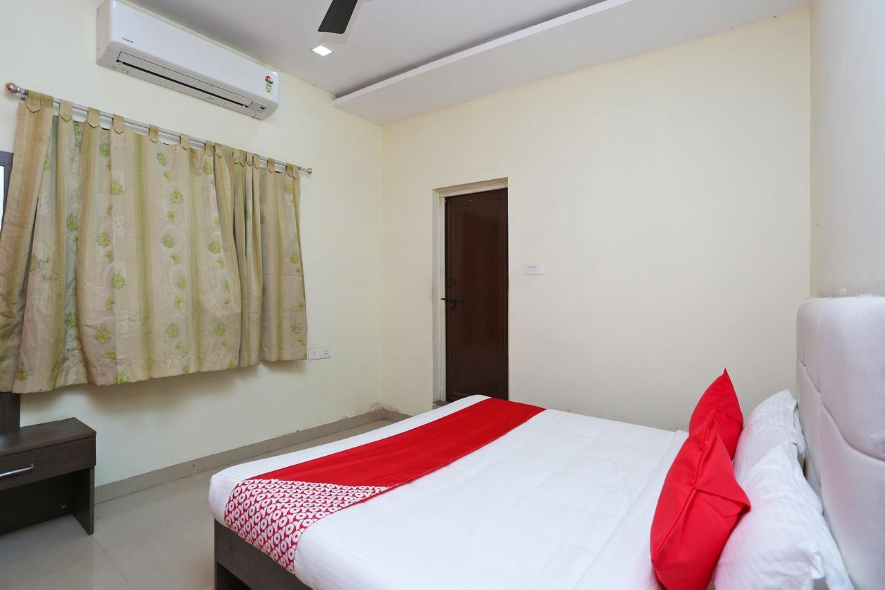 Oyo 14354 Amar Marriage Palace Hotel Dharmpura Luaran gambar