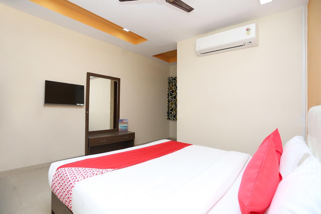 Oyo 14354 Amar Marriage Palace Hotel Dharmpura Luaran gambar
